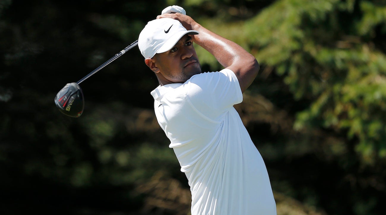 Tony Finau added a new shaft to his Ping G410 Plus driver.