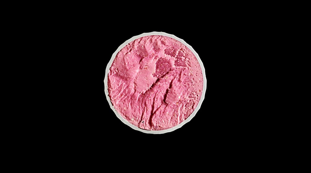 Srixon's latest Q-Star features a new and improved FastLayer core.