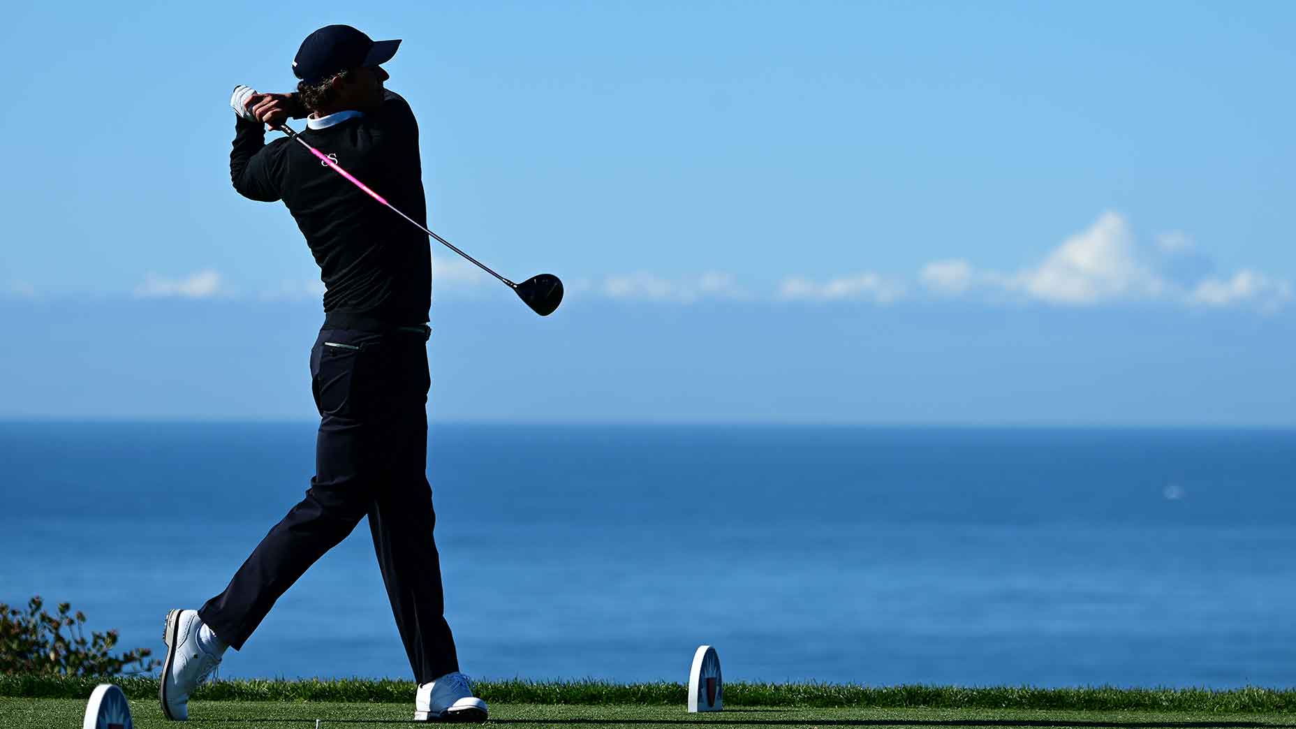 adam scott swings new autoflex driver