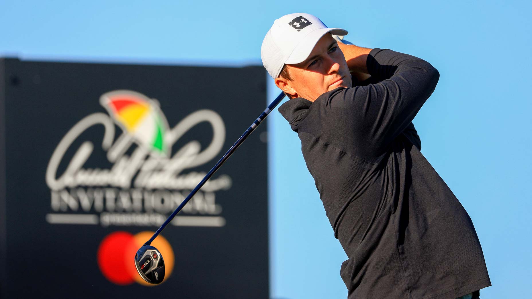 jordan spieth swings