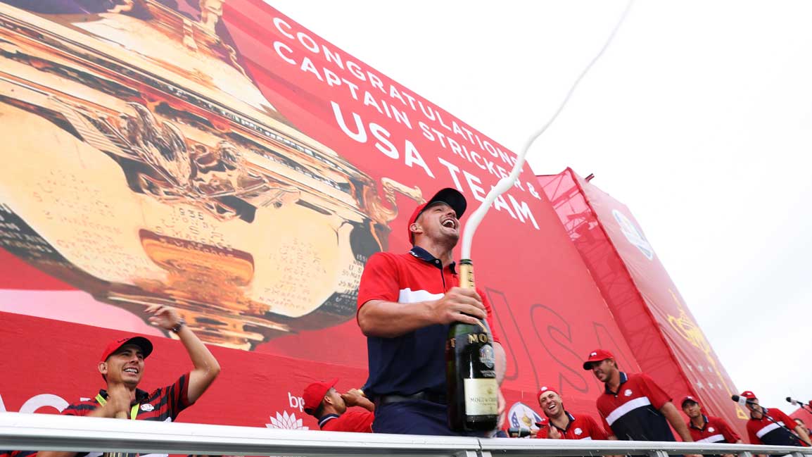 bryson dechambeau pops champagne