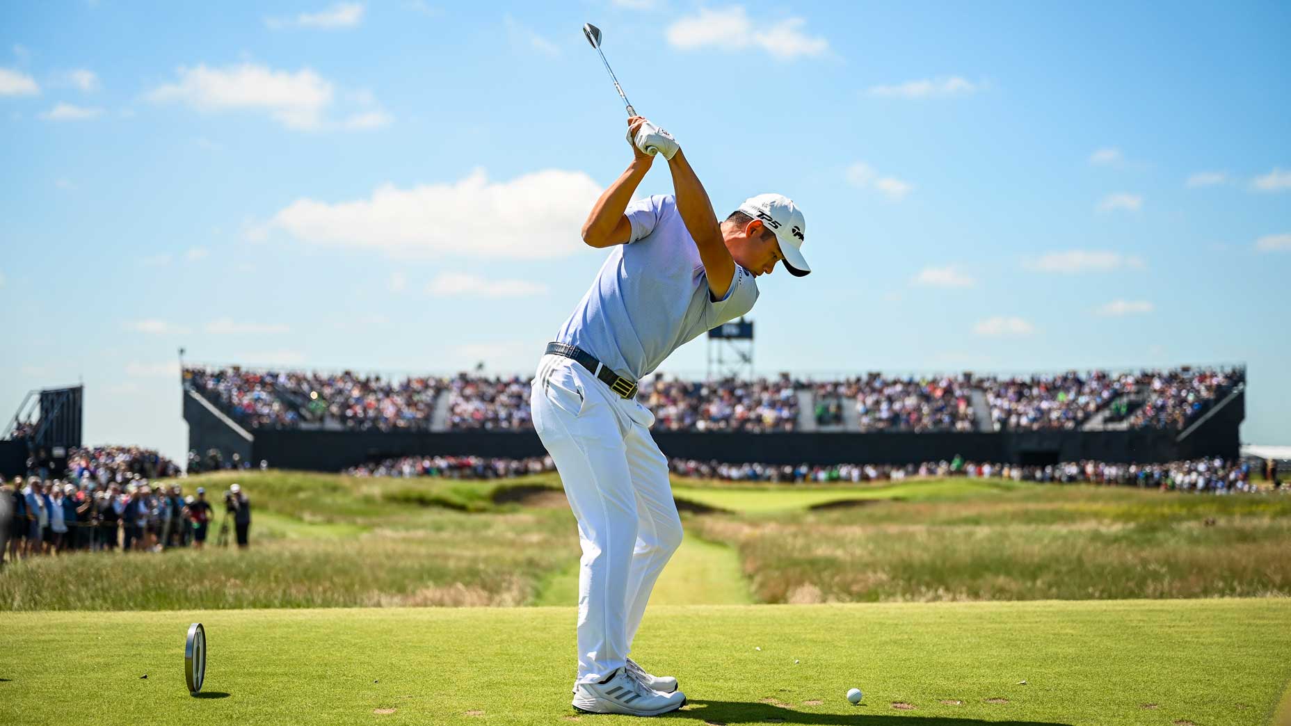 collin morikawa swings