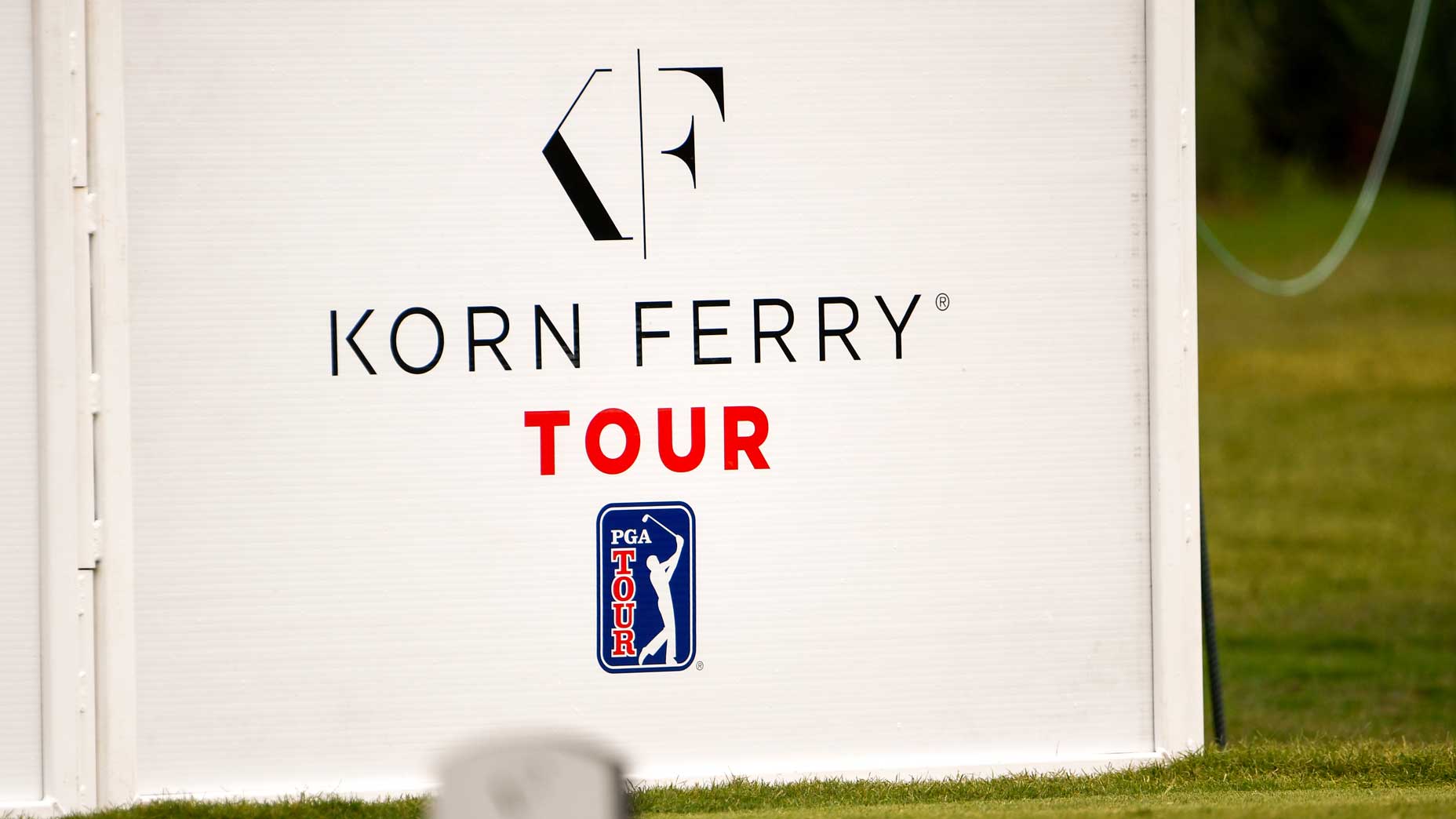 korn ferry tour sign