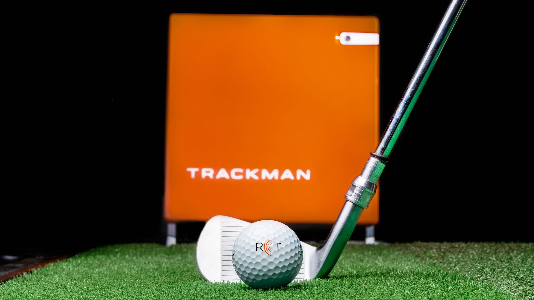 titleist pro v1 and pro v1x RCT golf balls trackman