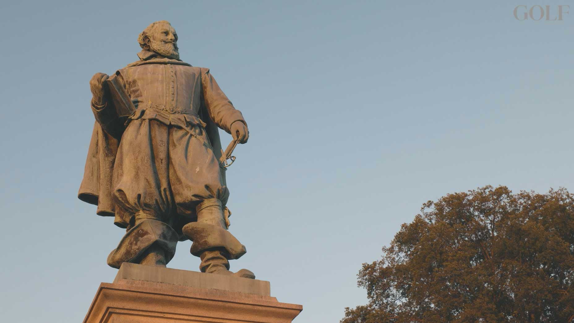 statue jamestowne island virginia