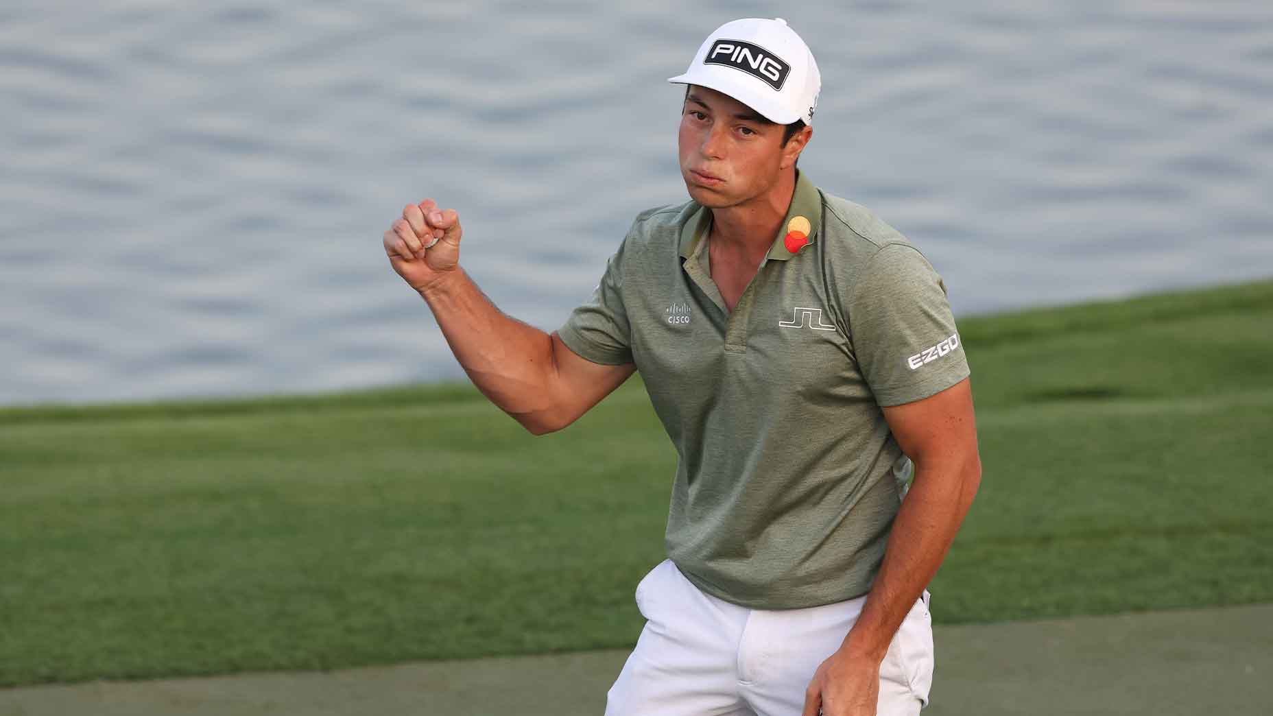 viktor hovland pumps fist