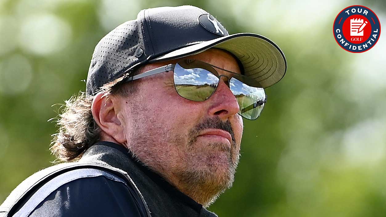 phil mickleson at LIV golf event in London