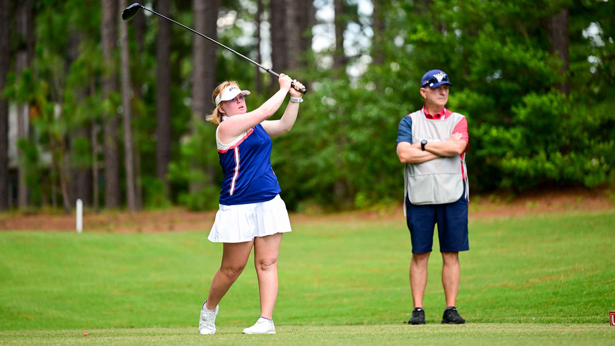 amy bockerstette swings driver