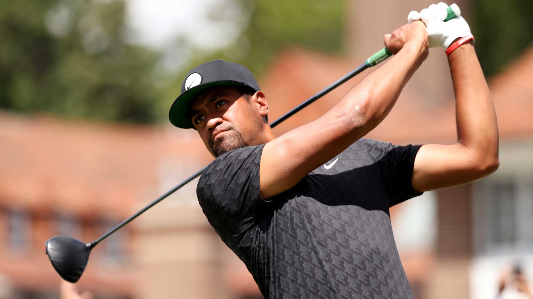 Tony Finau hits driver at 2022 Rocket Mortgage Classic