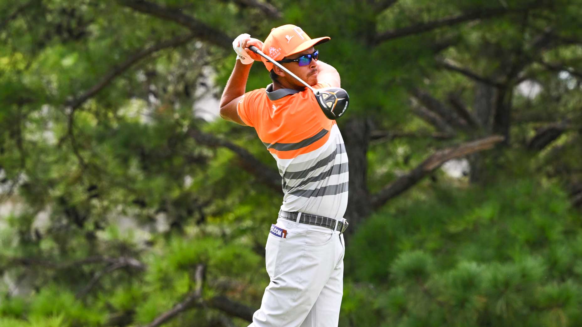 Rickie Fowler hits drive at 2022 FedEx St. Jude Championship