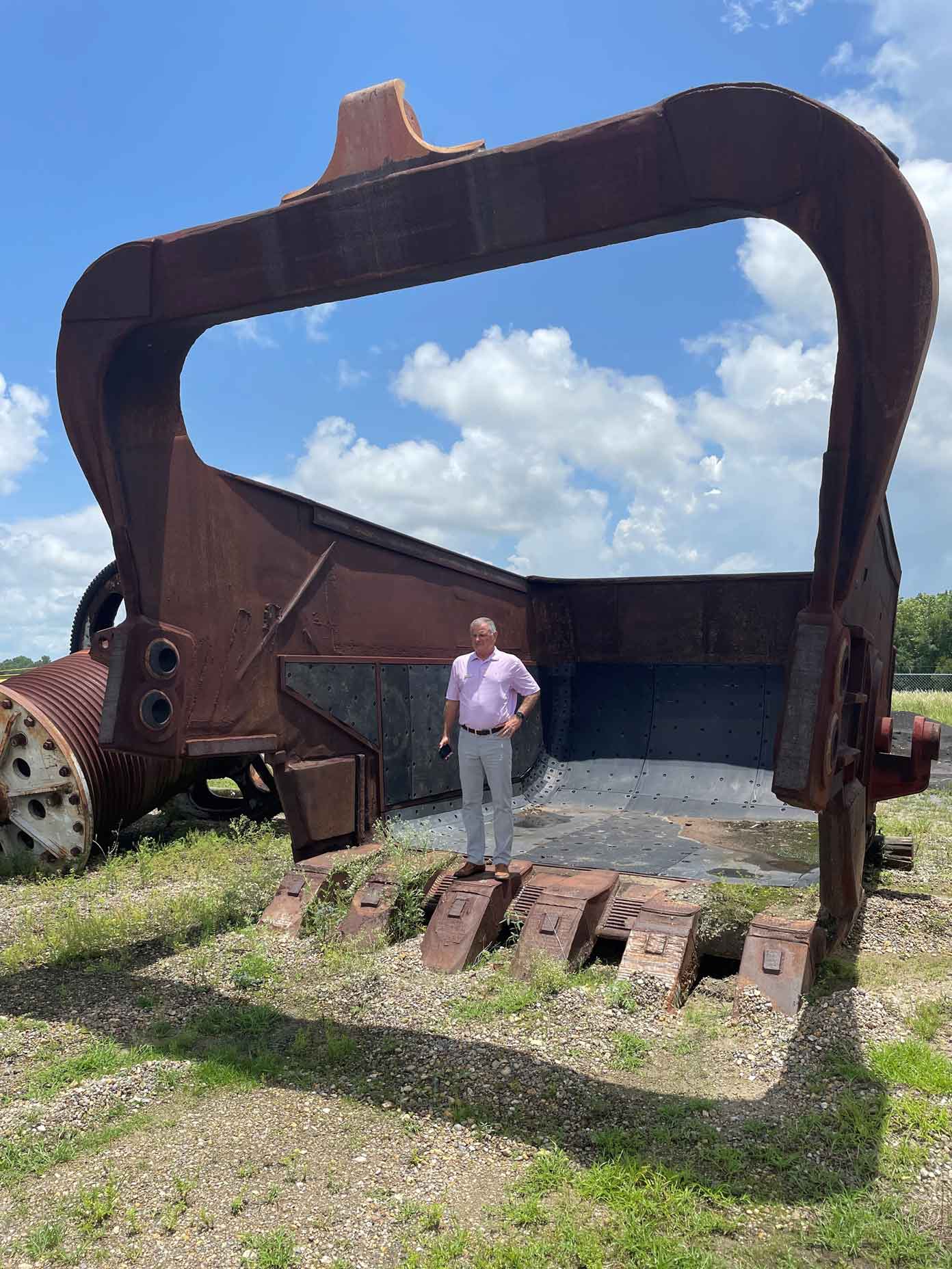 An example of the excavator bucket that will be used at Streamsong's new putting course.