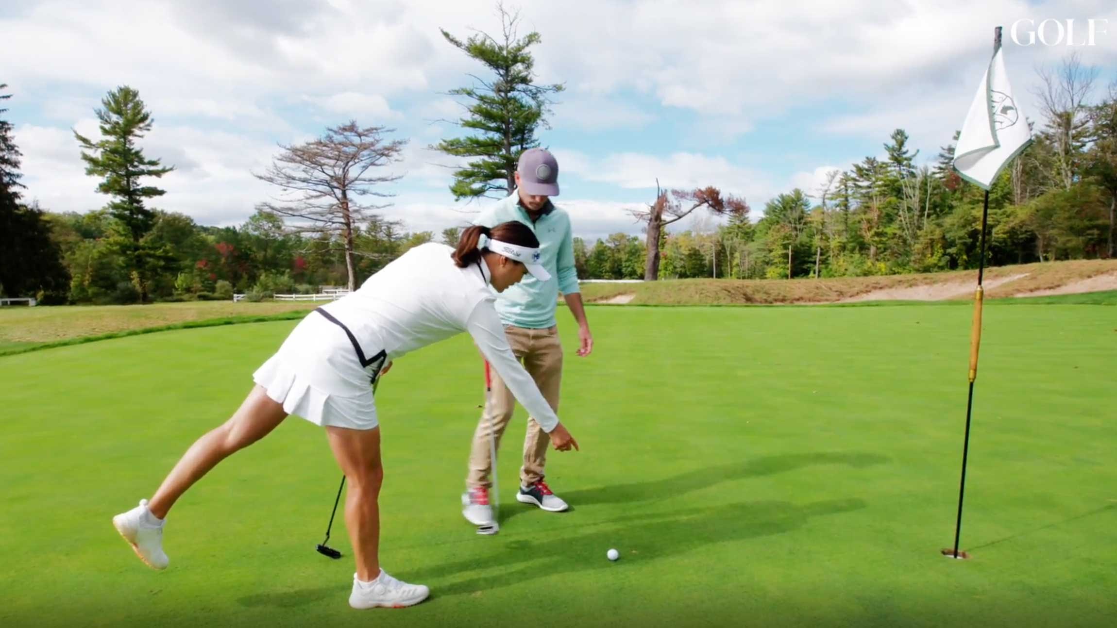 So Yeon Ryu putting tips