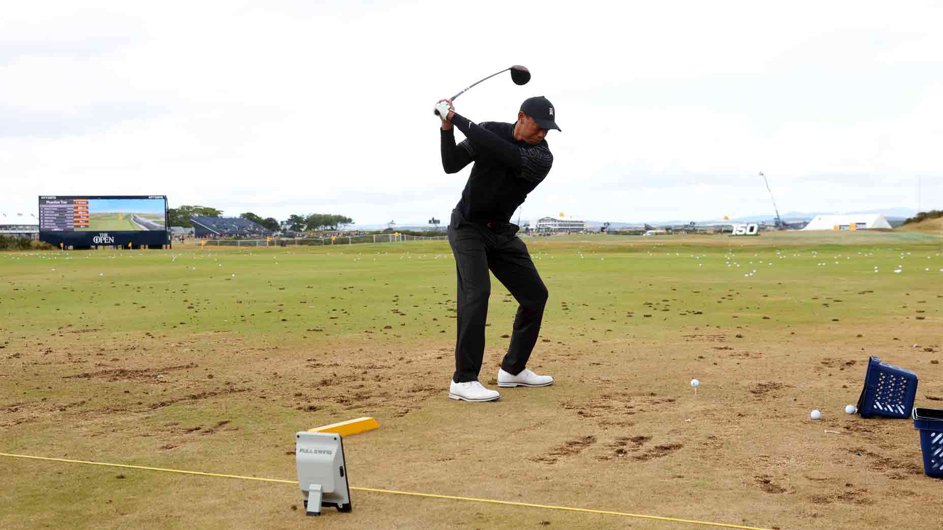 tiger woods on driving range