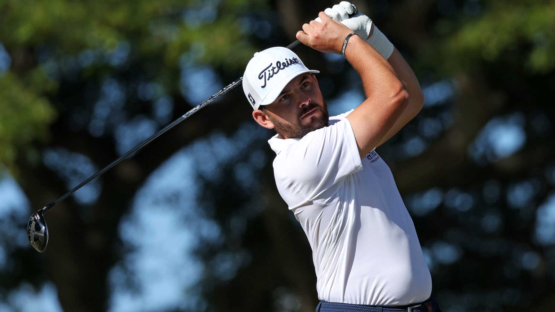 hayden buckley swings