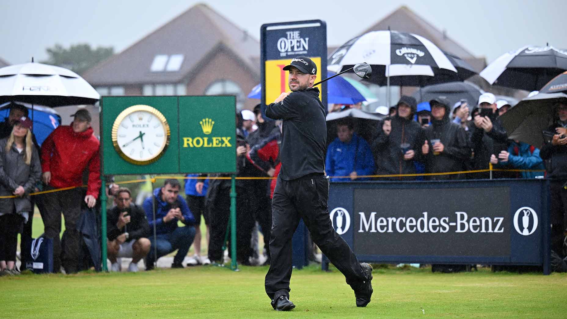 brian harman tees off