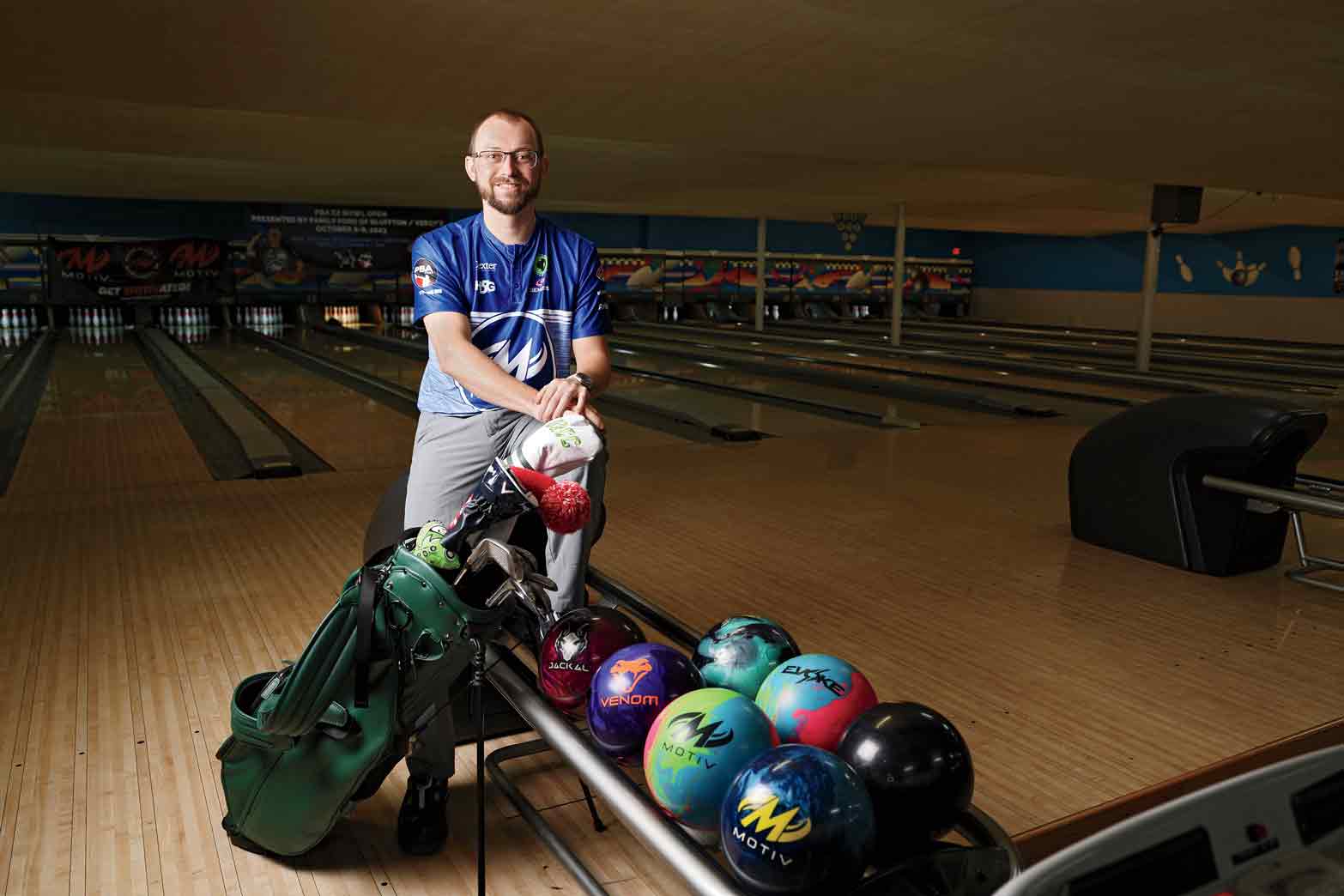 Five-time PBA major champion E.J. Tackett competed in the 2010 U.S. Junior Am and Junior PGA Championship against fellow future major winners Scheffler, Spieth, Bryson DeChambeau, Justin Thomas and Wyndham Clark.