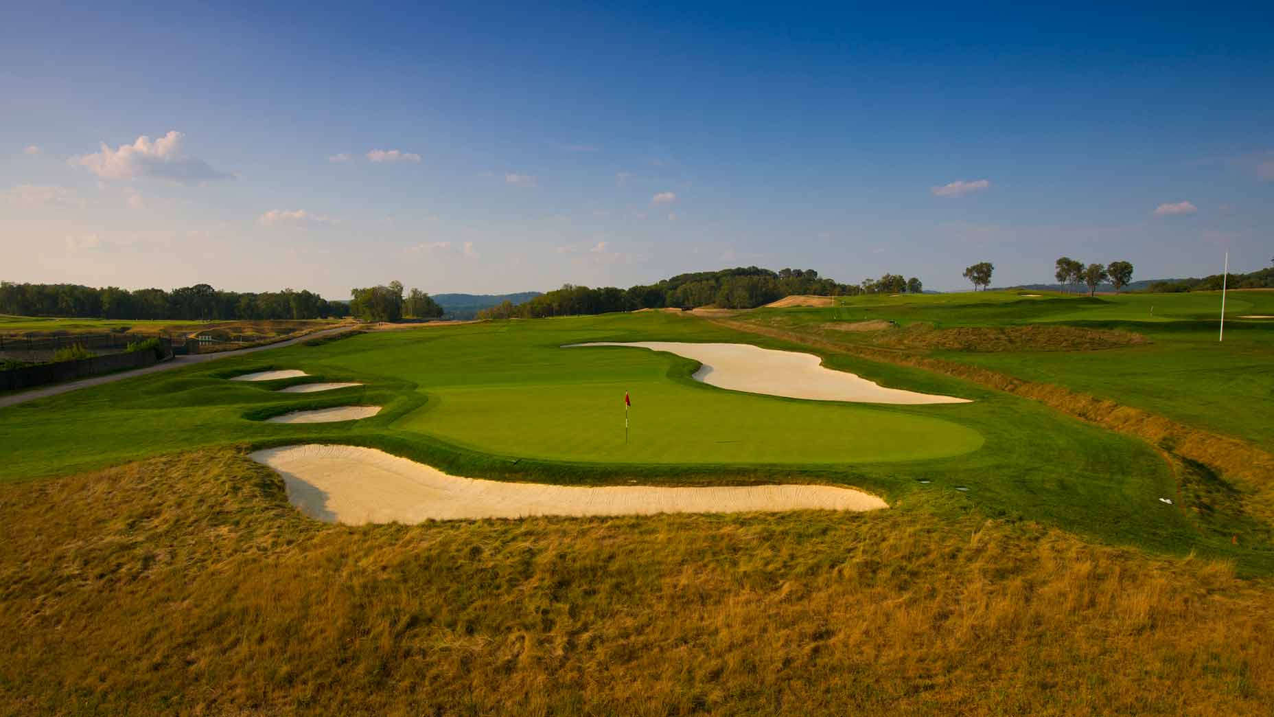 The par-3 8th hole at 2025 U.S. Open host course Oakmont Country Club.