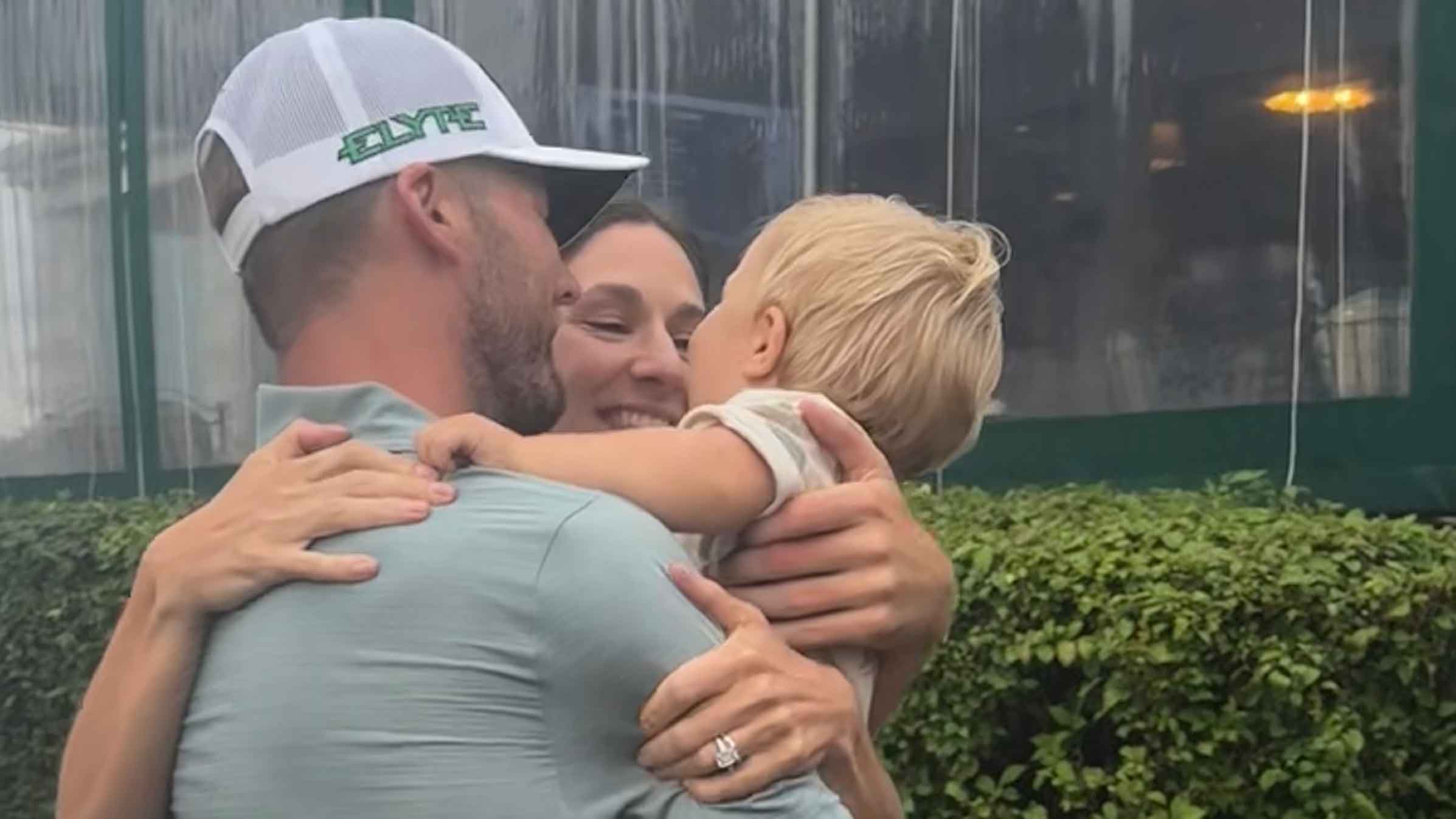 sam burns and family after u.s. open