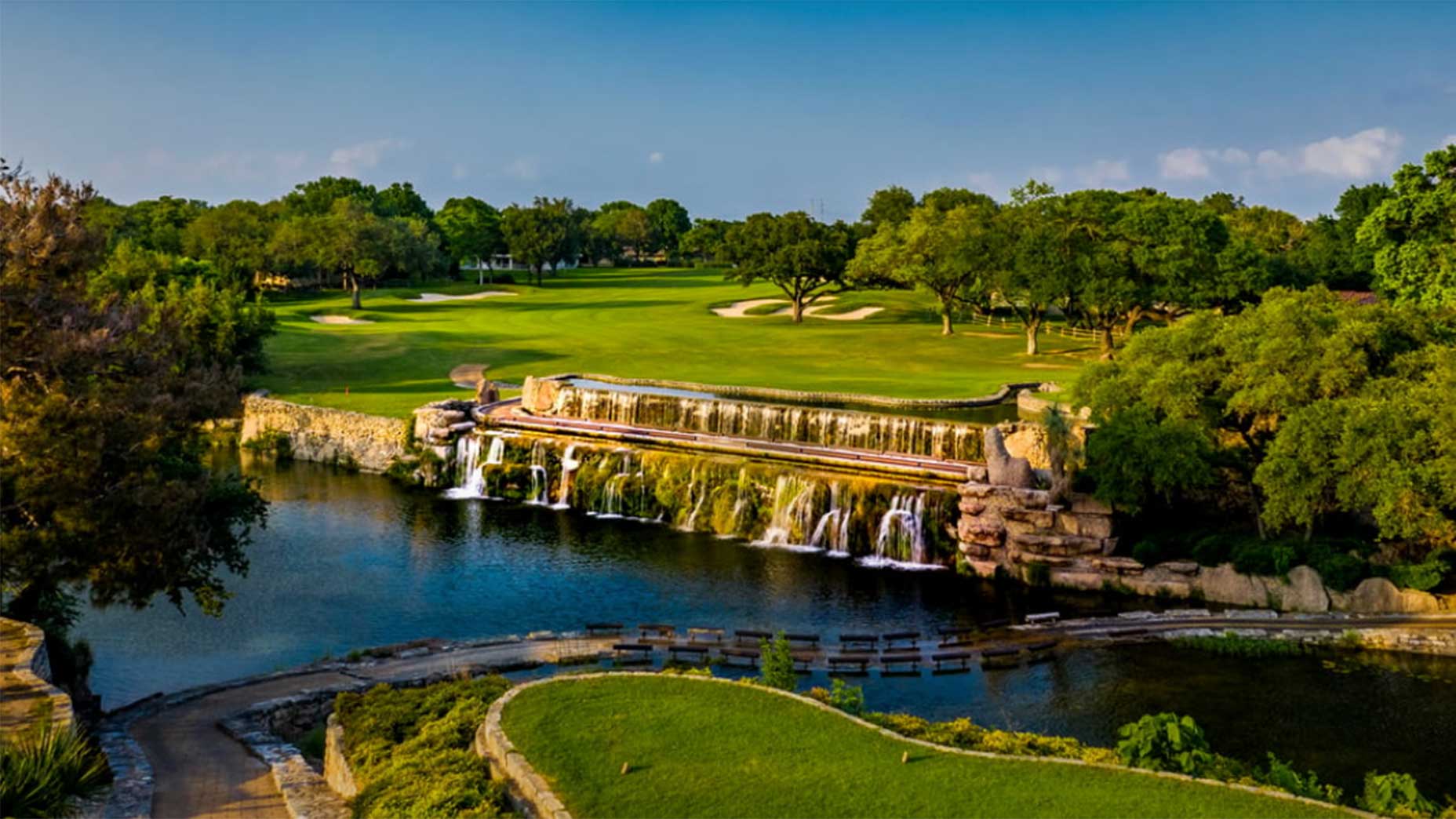 the million dollar hole at horseshoe bay resort